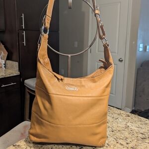 Coach Cognic Leather Tribeca Duffle Adjustable Strap Shoulder Crossbody